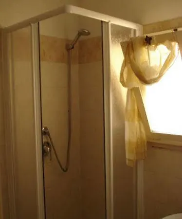 La Casa Di Antonella 2* Сиена