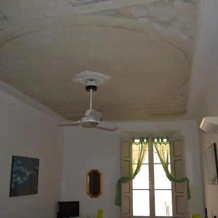 La Casa Di Antonella Готель 2*